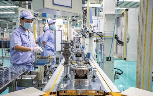 首季經濟開門紅 GDP增長4.8%，企業孵化引擎驅動恢復態勢